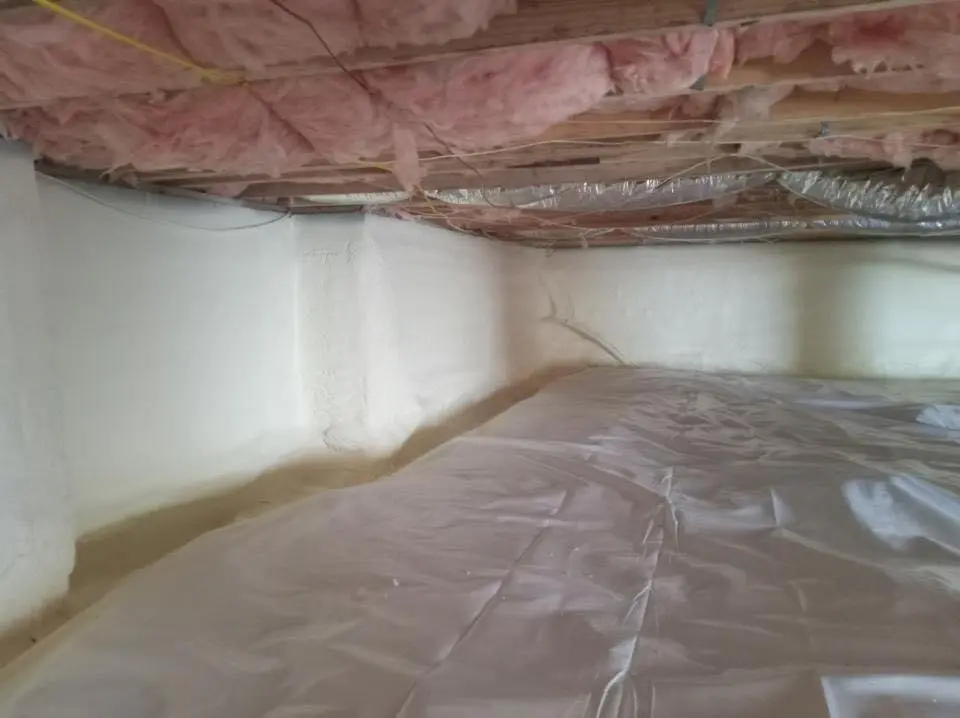 Crawl space encapsulation with closed-cell spray foam for Roof Maintenance in Franklin Park